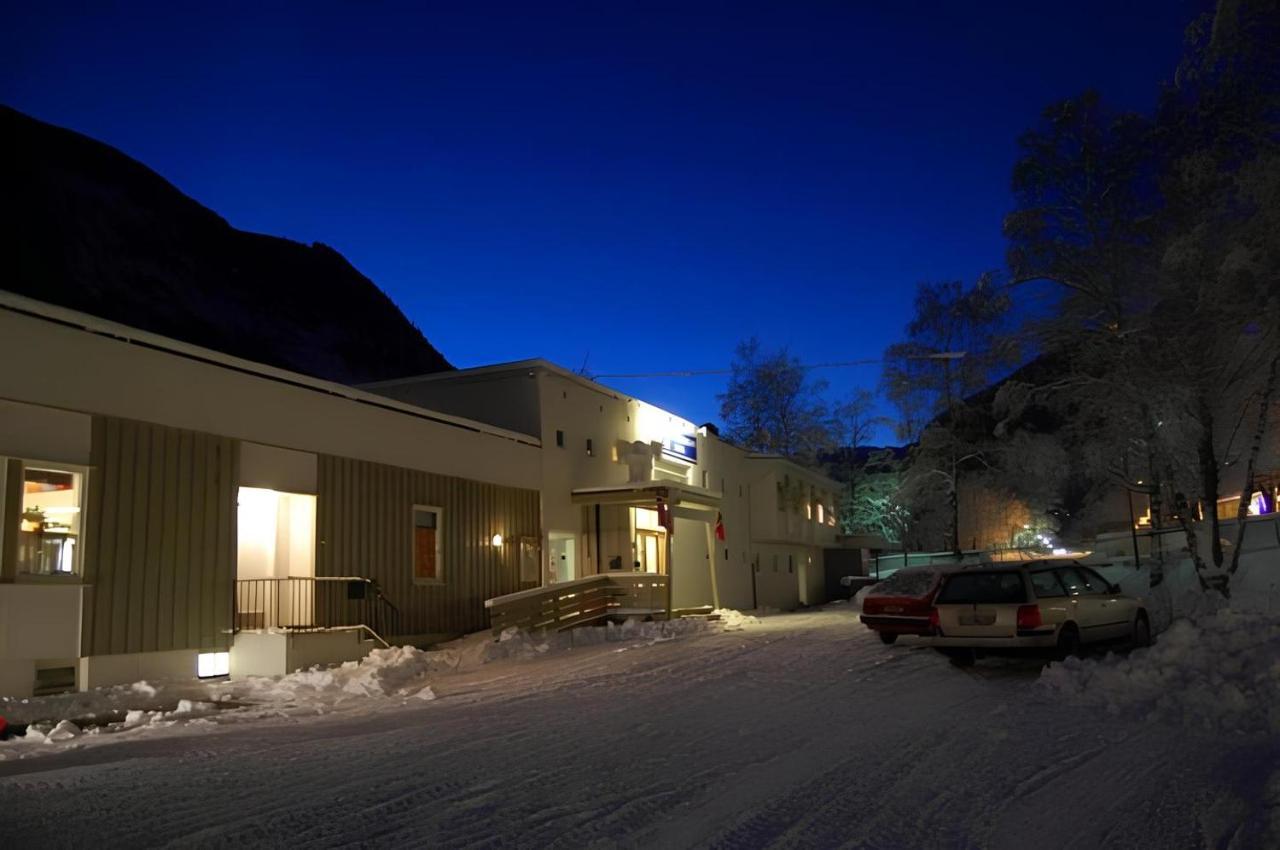 Birkelunden Bed & Breakfast Рьюкан Экстерьер фото